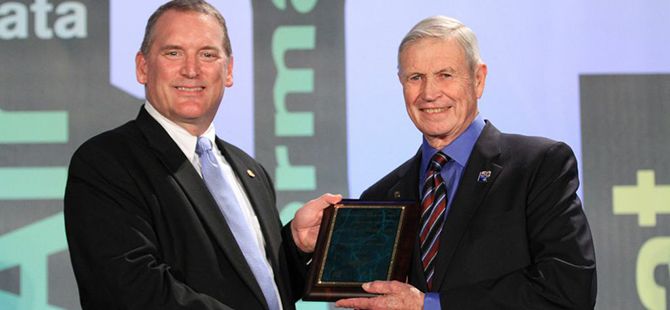 Dave Grumman Presented With ASHRAE’s Distinguished 50-Year Member Award